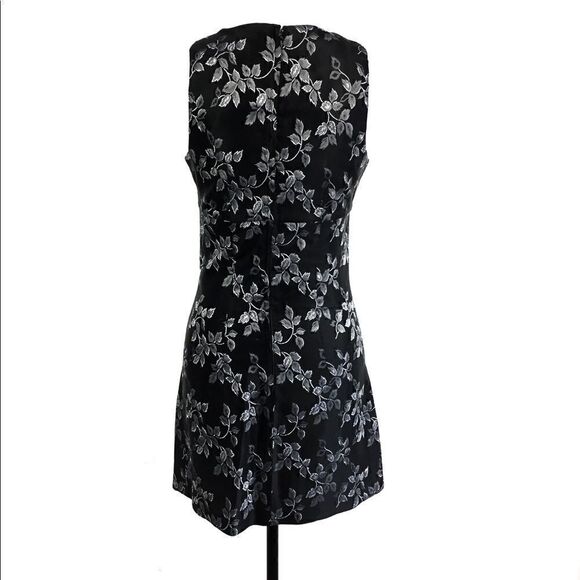 XOXO A-Line Dress Black Leaf Print Size 7 JR GUC - Picture 5 of 8